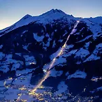 Familienwohnung Wildspitze Apartment Fuegen