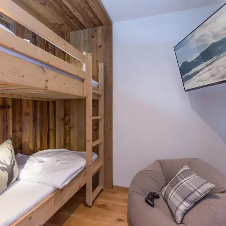 Apartmán Familienwohnung Wildspitze Fügen