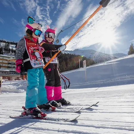 Familienwohnung Wildspitze Apartmán Fügen