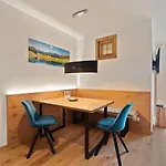 Familienwohnung Wildspitze Lägenhet *